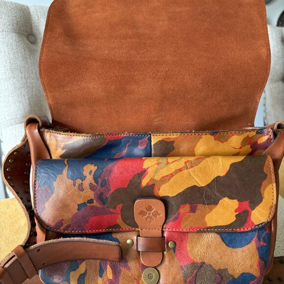 Price Drop,Patricia Nash  Winter Bloom Collection Leather Crossbody Bag. - Picture 3 of 10